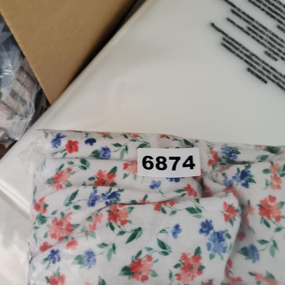 Old Navy Dress Womens M White Floral Linen Smocked Maxi Sundress Summer - Picture 11 of 11